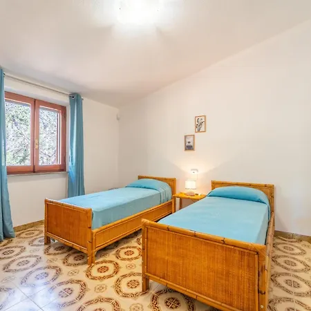 Casa Istana Murta Maria